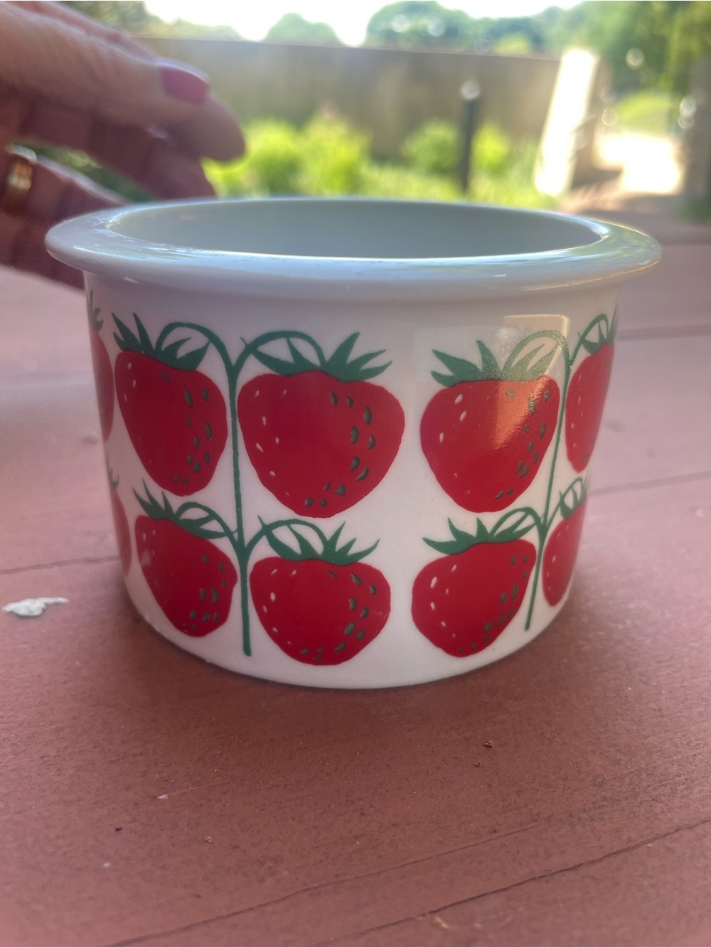 Vintage Arabia jam pot - Bright Red Strawberry Print - Picture 7 of 11